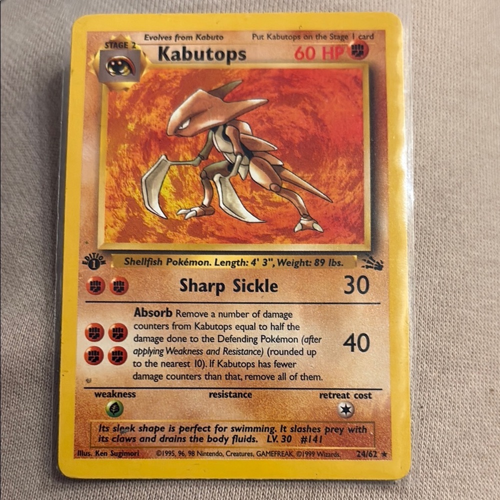 Kabutops Card - Pokemon. 1st edtion 24/62